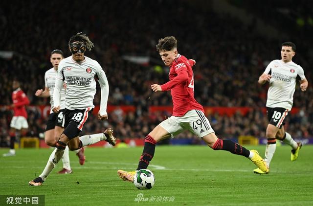 斯的粉丝来 斯的粉丝来