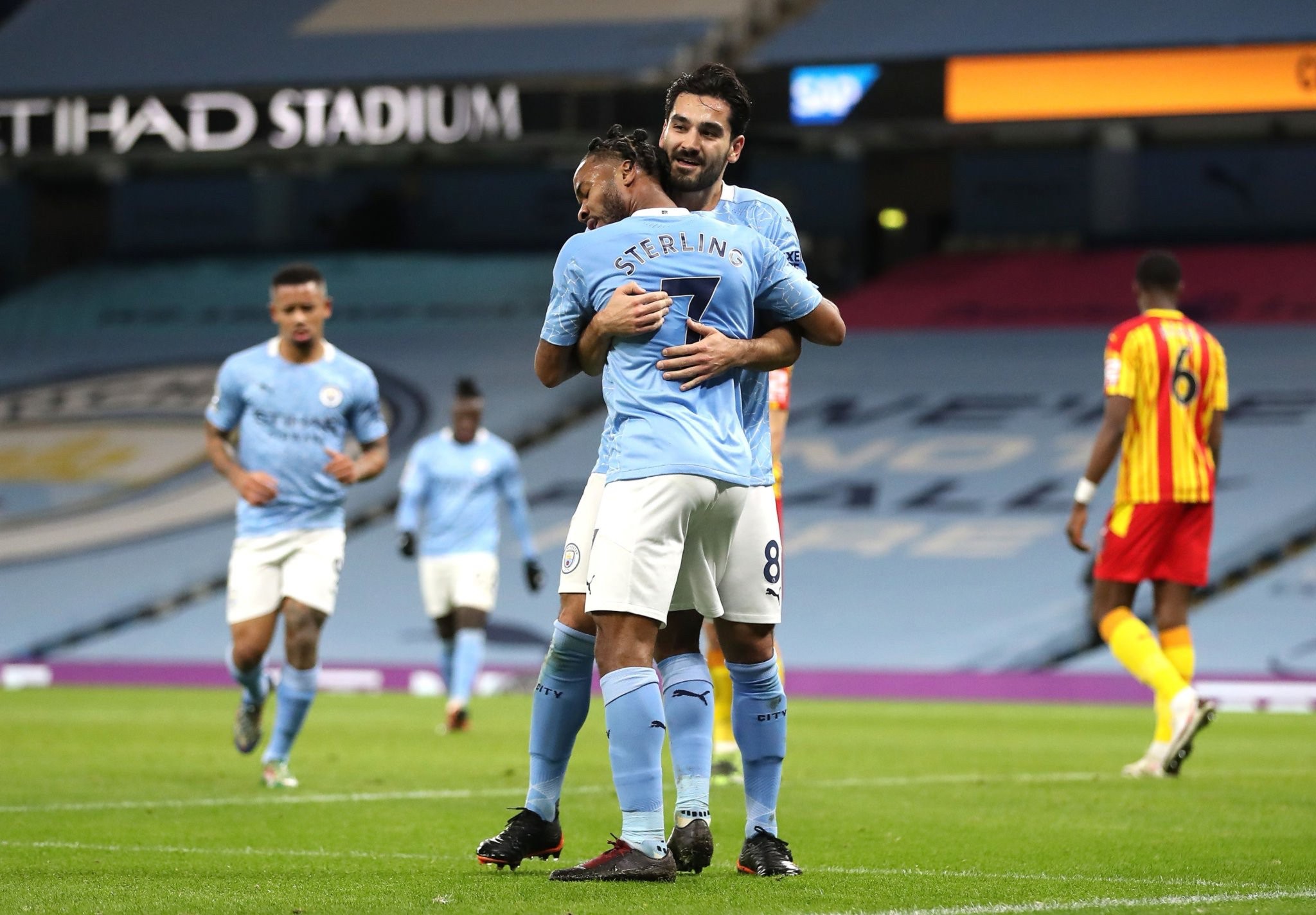 界展示了皇 界展示了皇